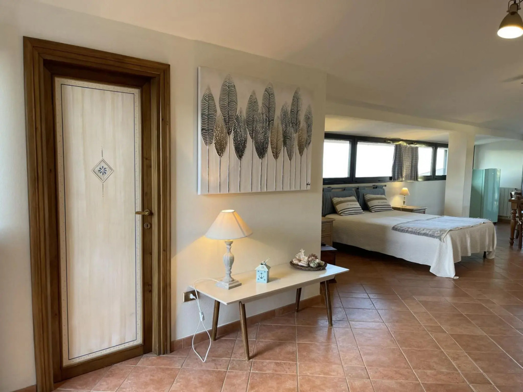 A few meters from the center of Capoliveri, attic penthouse with panoramic views-MANSARDA