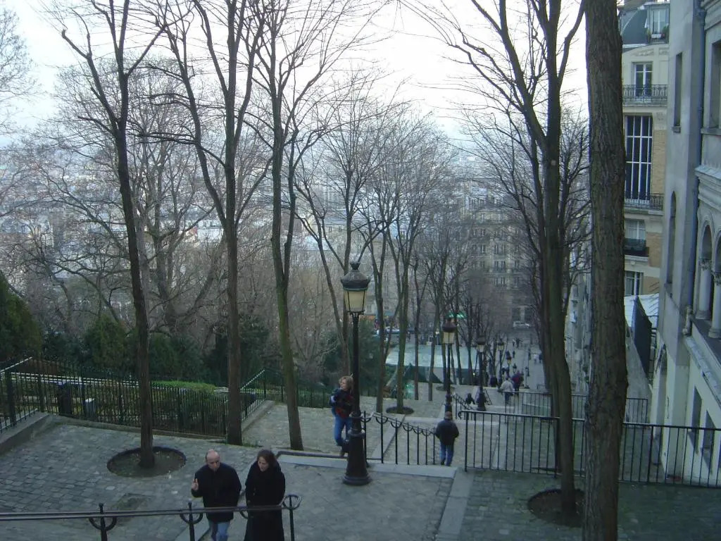 Duplex Neuf au Coeur de Montmartre