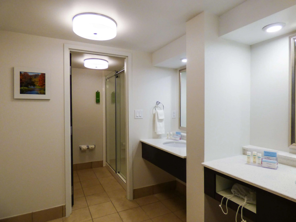 Hampton Inn Charleston-Southridge