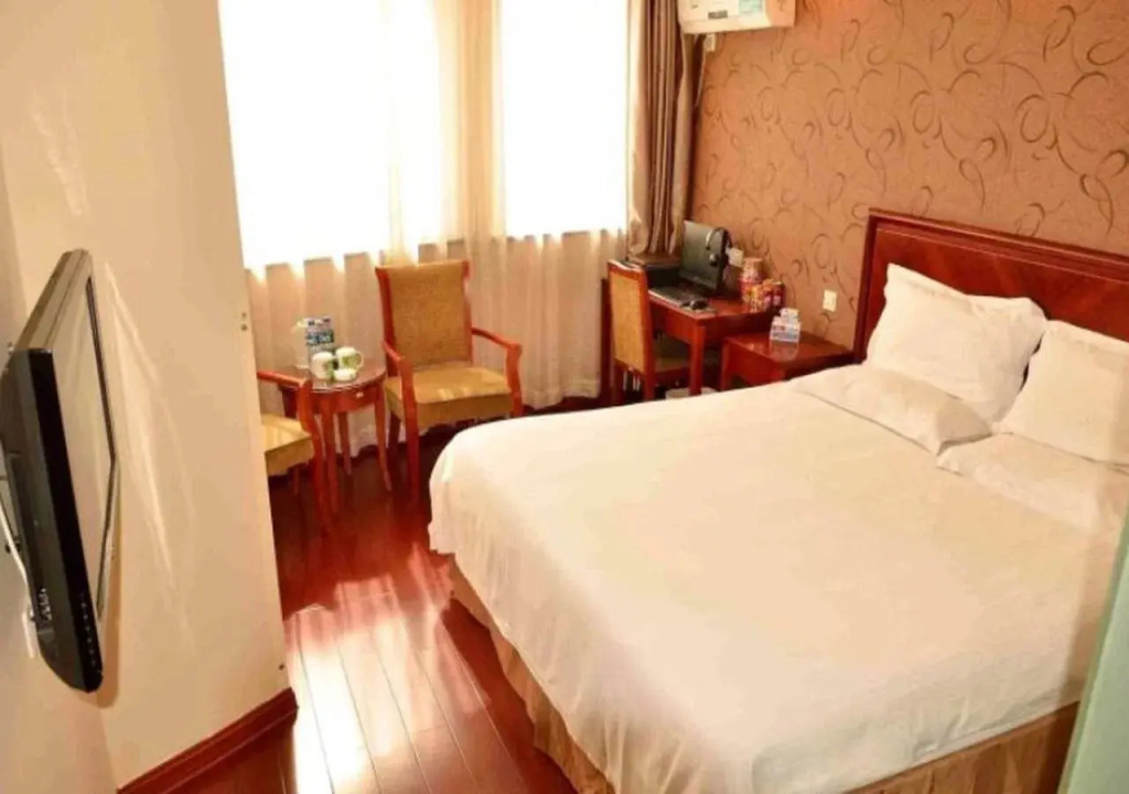 Greentree Inn Jiangsu Suzhou Wujiang Yunli Bridge Hotel