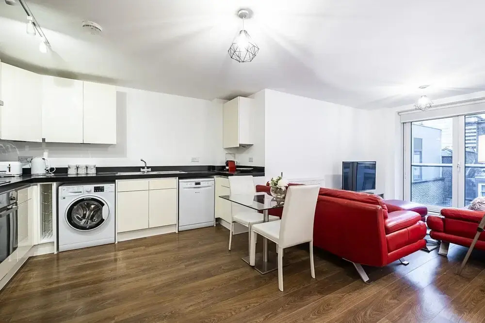 Leonard Street Apartment