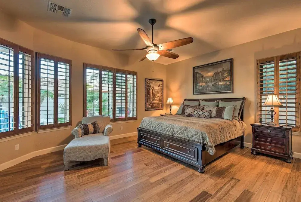 Heated Pool + Putting Green: Luxe Gilbert Home