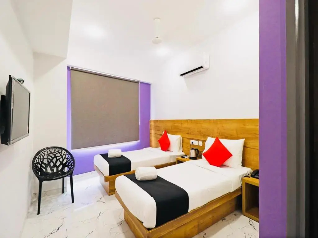 FabHotel Gazelle Inn