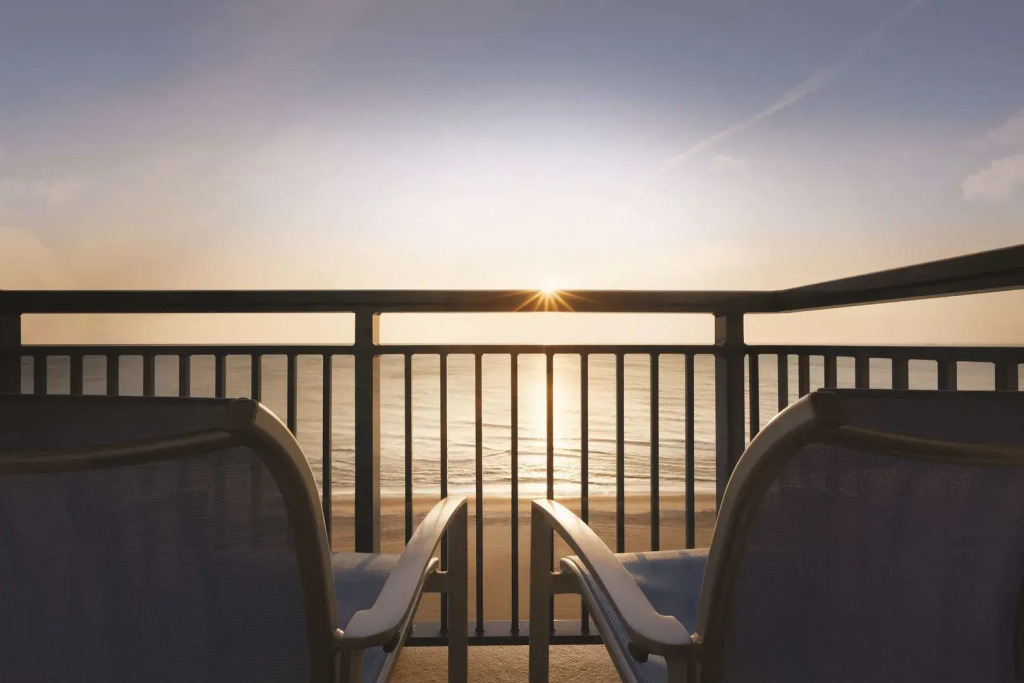 Hyatt House Virginia Beach / Oceanfront