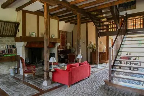 Domaine De La Rhue