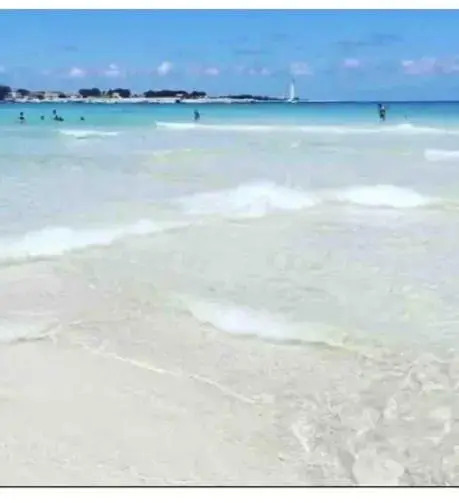 home3l beach