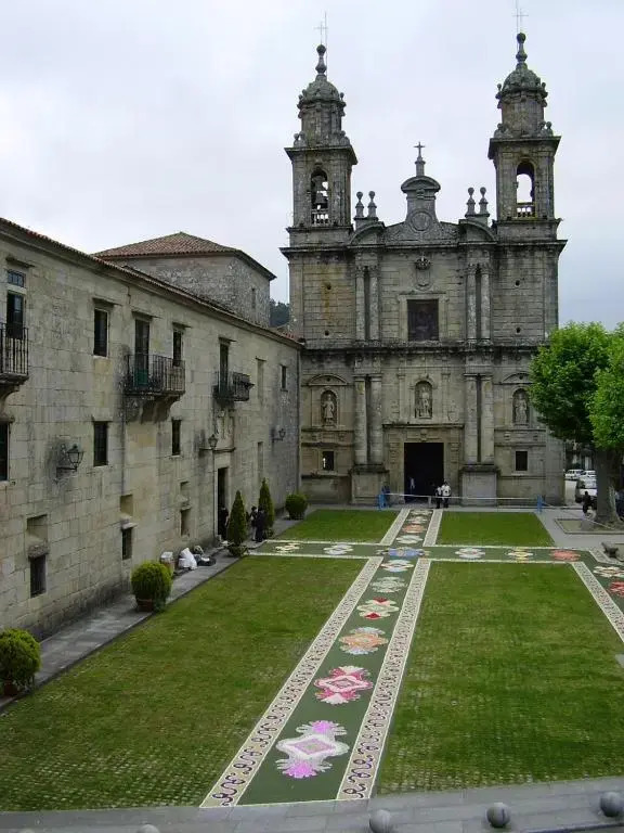 Casa Angelita terraza con hórreo y barbacoa
