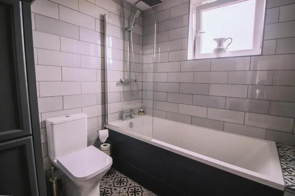 Haven House Rooms, Barry