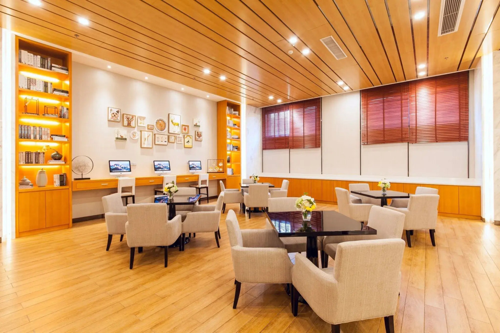 Suisse Place Hotel Residence CMCTaizhou