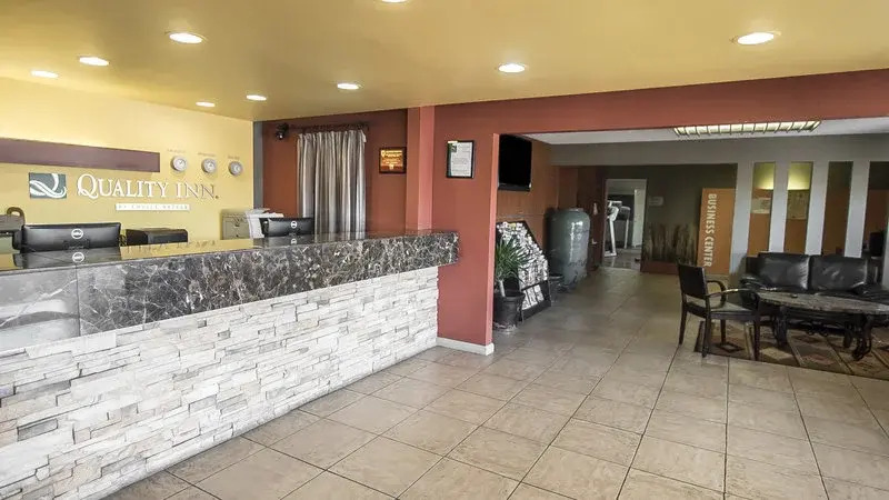 Quality Inn University