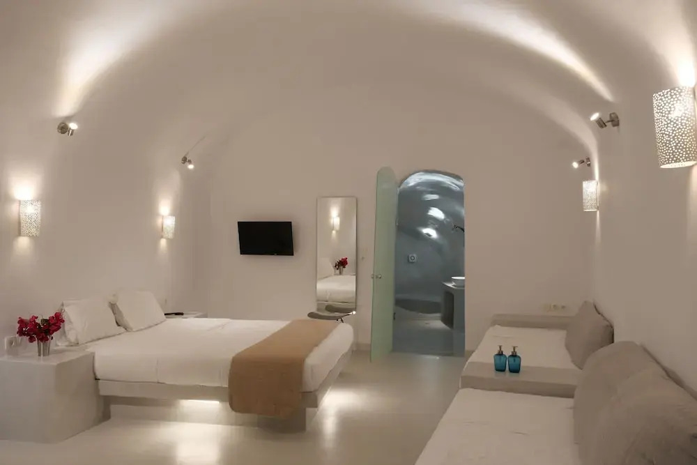 Santorini Spirit