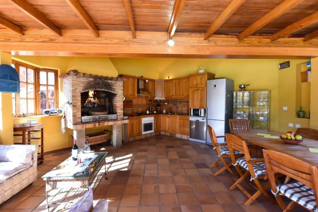 Finca Madroñal with Pool in Gran Canaria by VillaGranCanaria