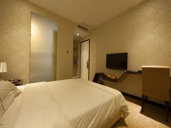Fengsheng Hotel (Guangzhou Panyu Chimelong Zoo North Gate)