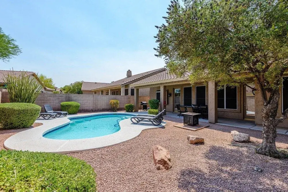 Casa Caliente 3 Bedroom Home by Redawning