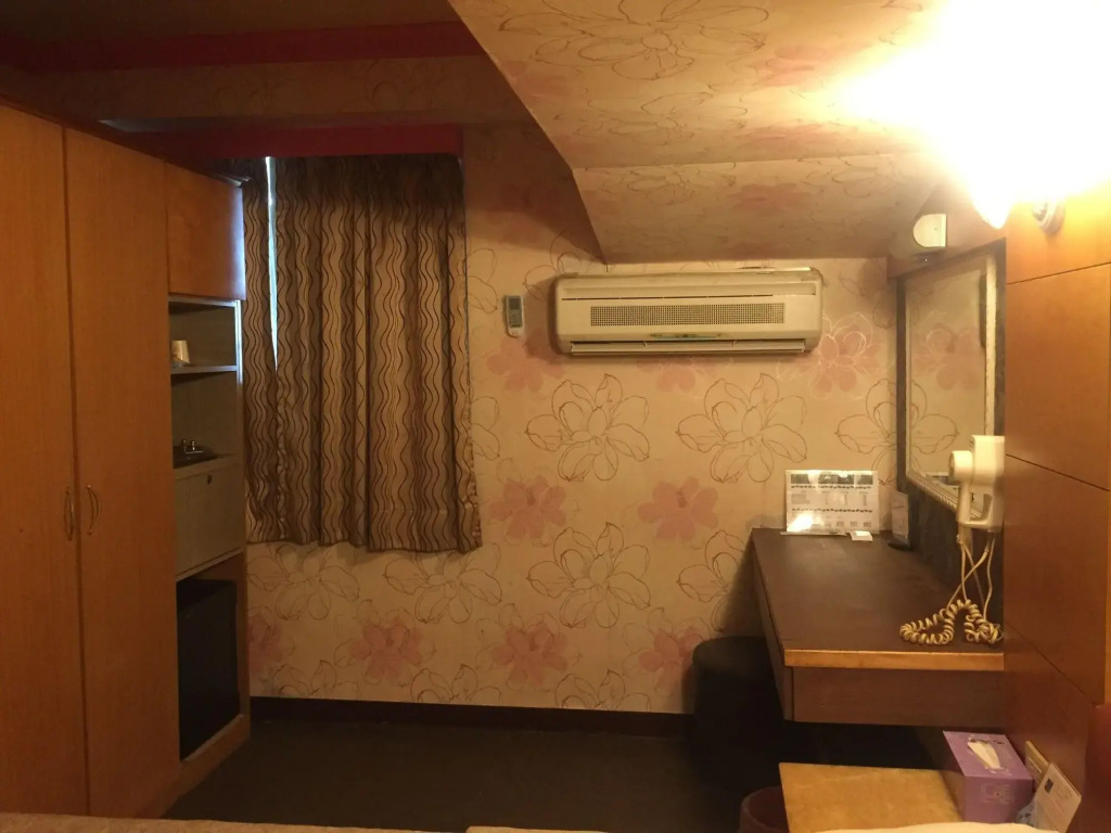 Li Ti Hotel