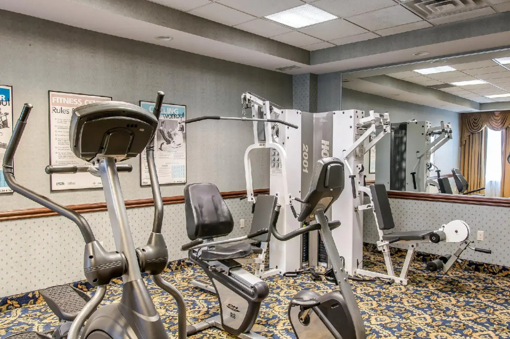 Comfort Inn & Suites