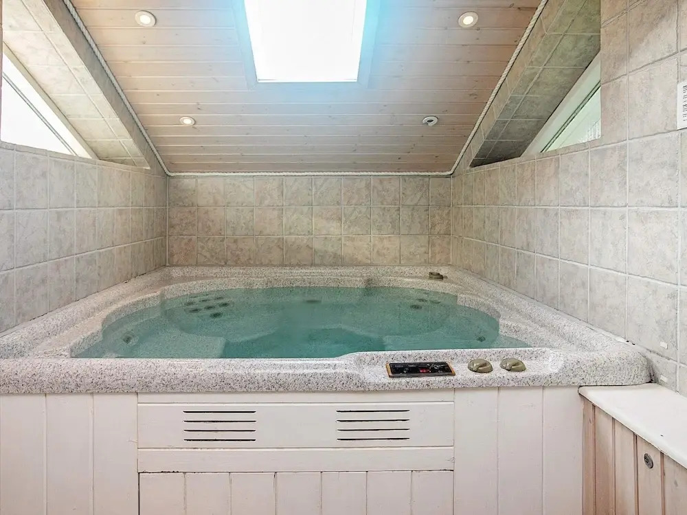 Peaceful Holiday Home in Falster With Indoor Whirlpool