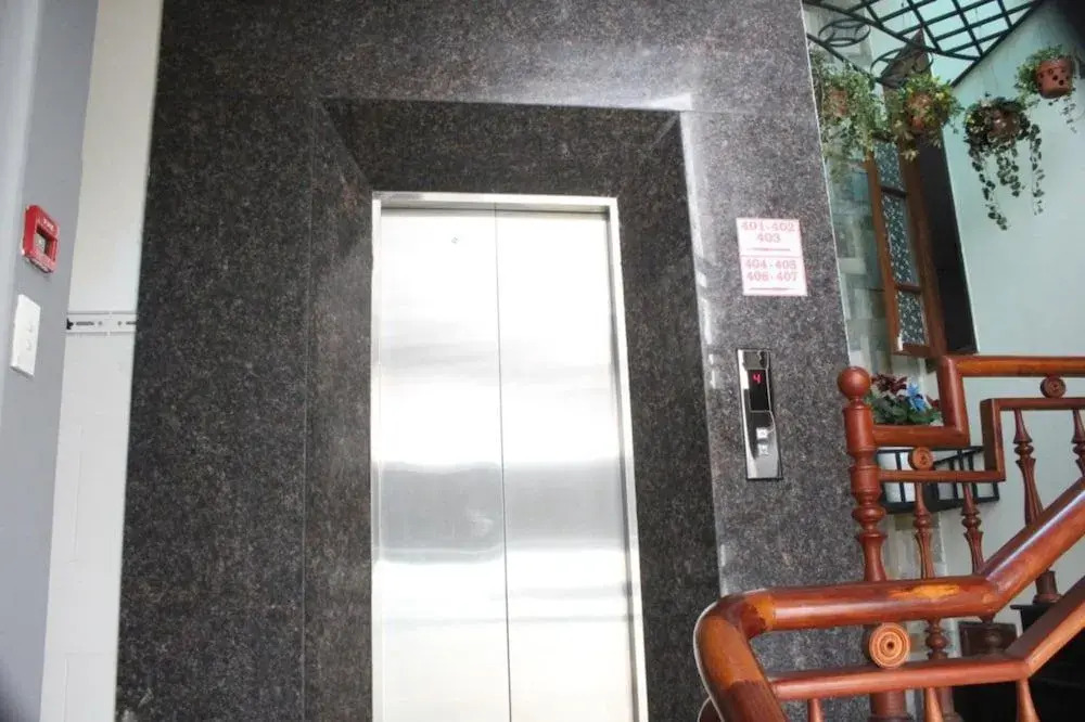 Phuong Huy Hotel