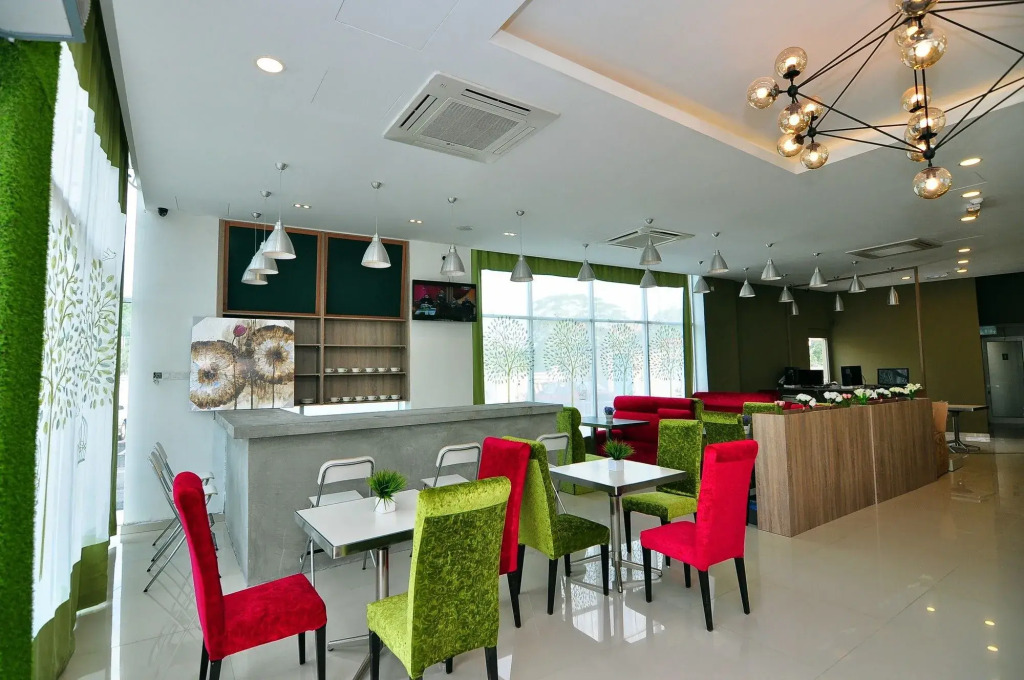 Le Garden Hotel