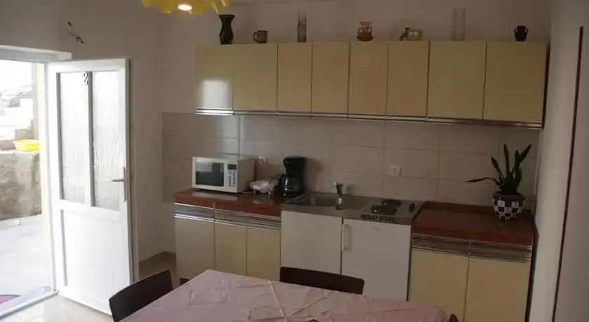 Accommodation Salvia