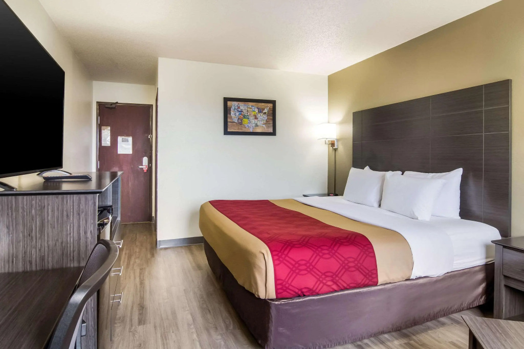 Super 8 Motel Somerset