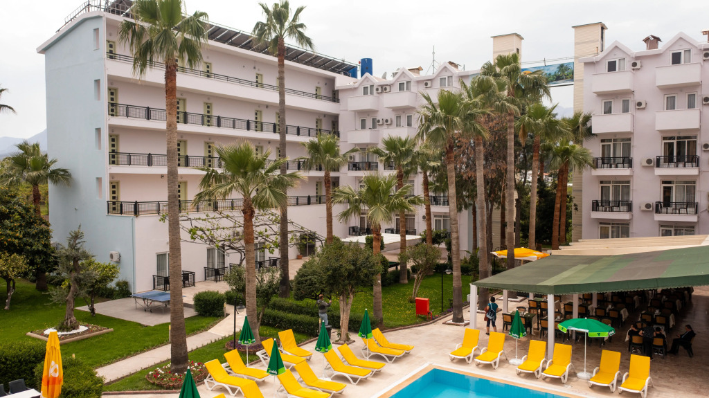Malibu Resort Hotel