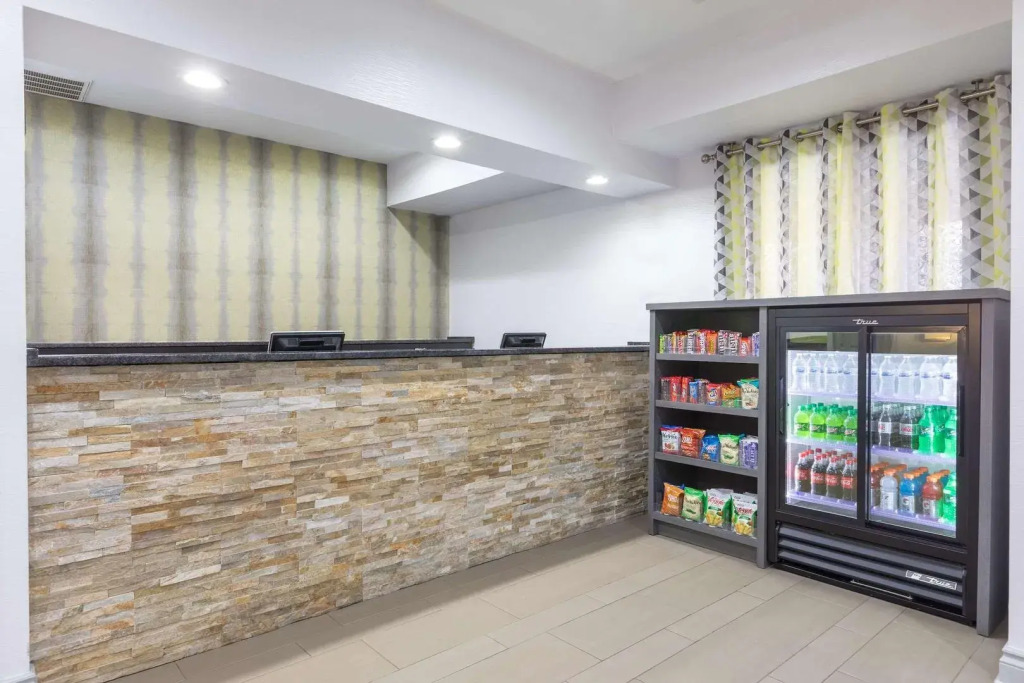 La Quinta Inn & Suites by Wyndham Downtown Asheville