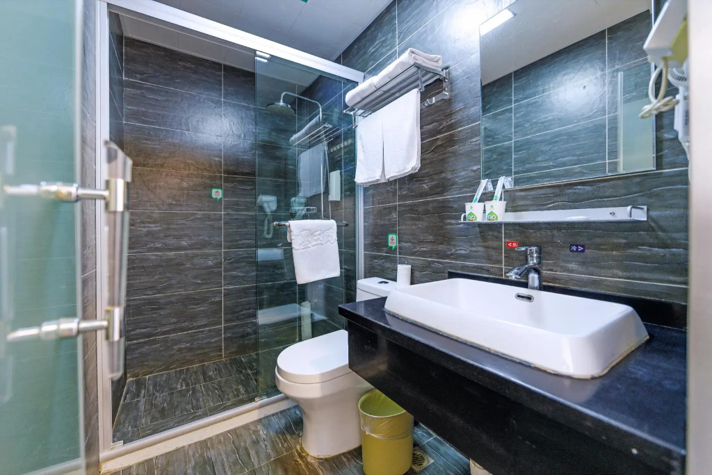 Hi Inn Shanghai Anting Changji Road