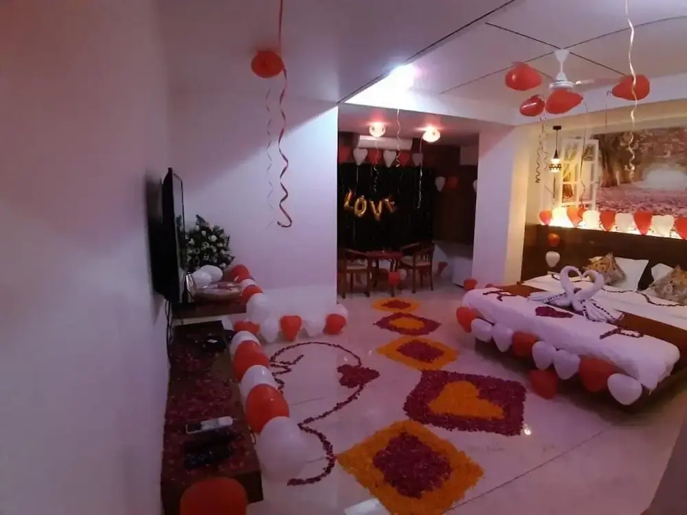 Hotel The Grand Piano - Best Business Hotel in Patan