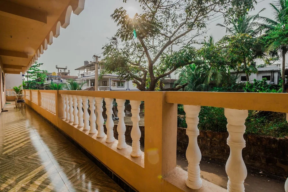 OYO 22480 Home Green View Studio Candolim