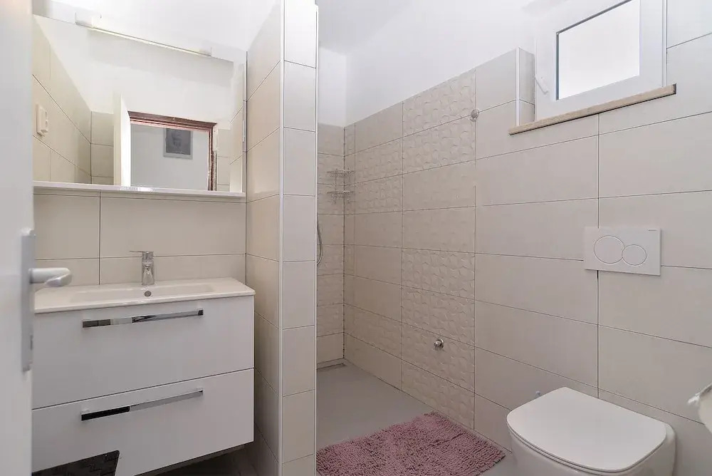 Apartment 1938