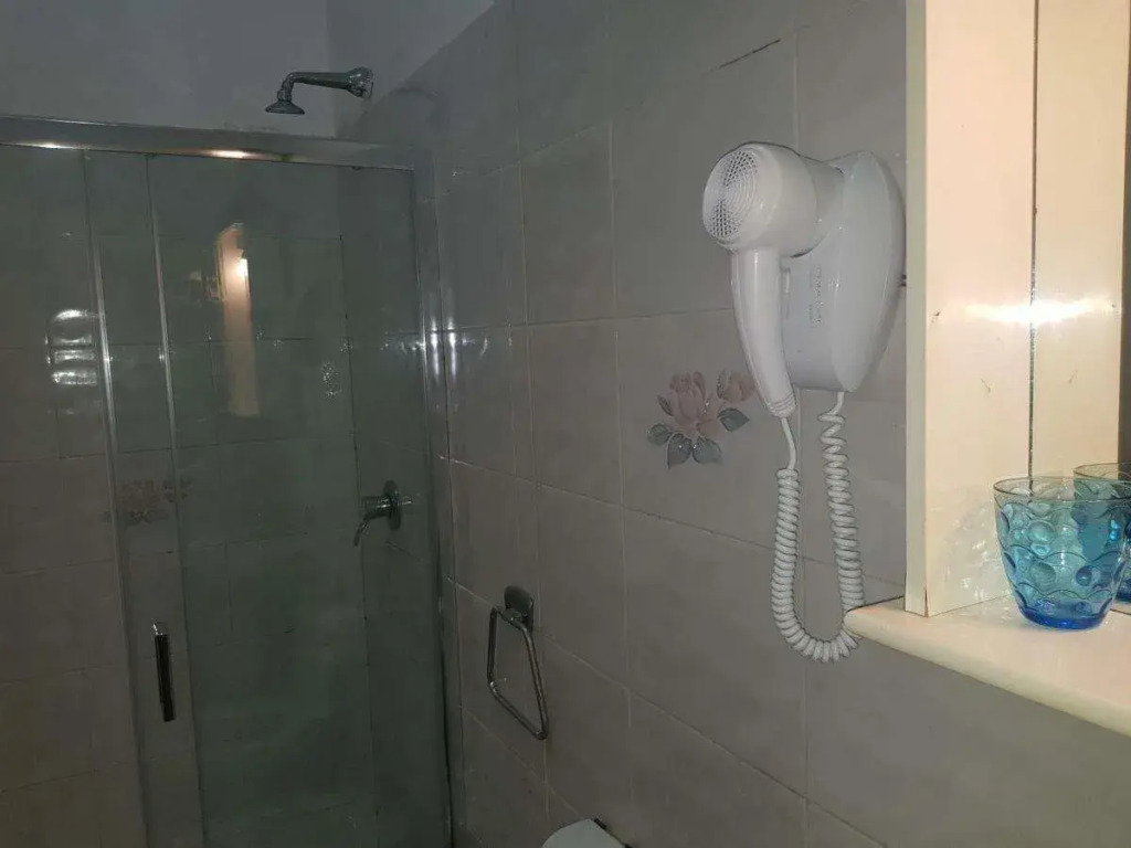 Alex City Inn III