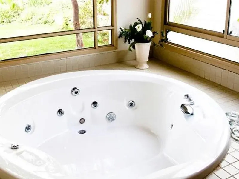 Bikta Belavan Lodge