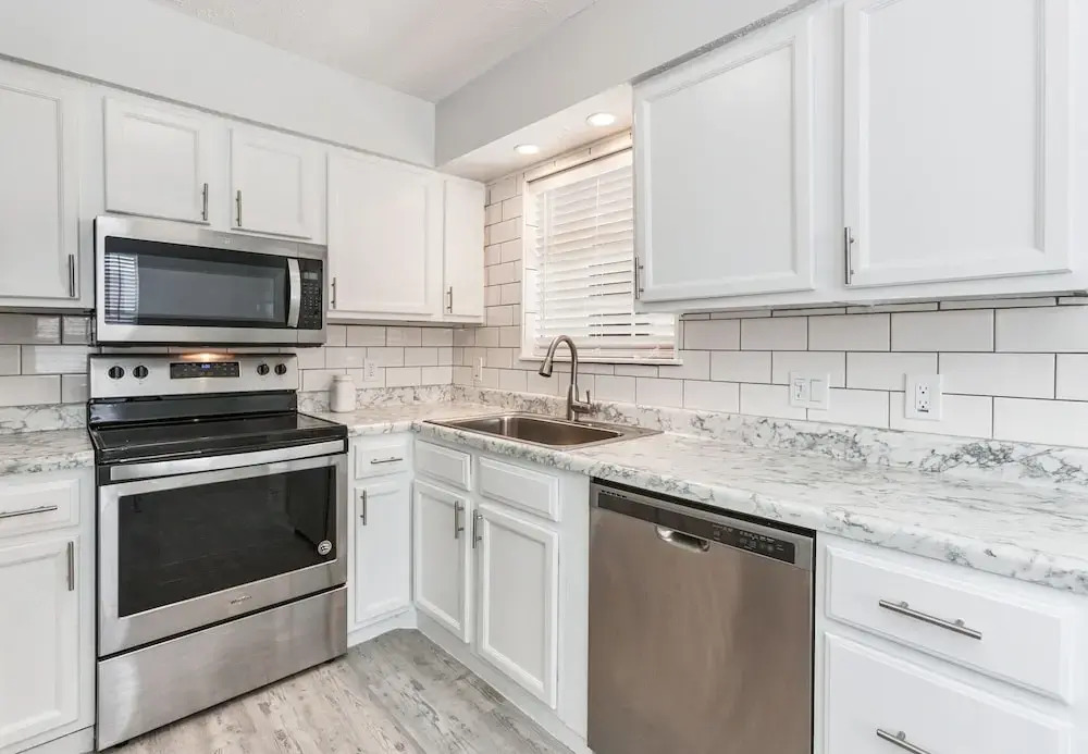 Wisteria Unit A - 2 Br Townhouse