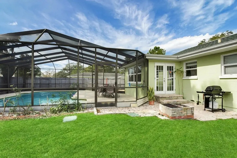 1505 Citrus Street Home by RedAwning