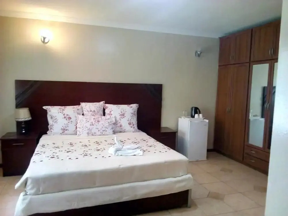 Zenith Lodge