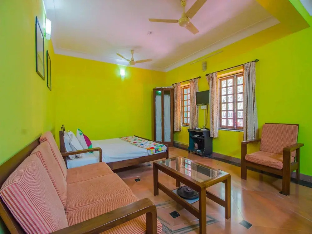 OYO 12838 Home Colorful 2BHK Near Colva Beach