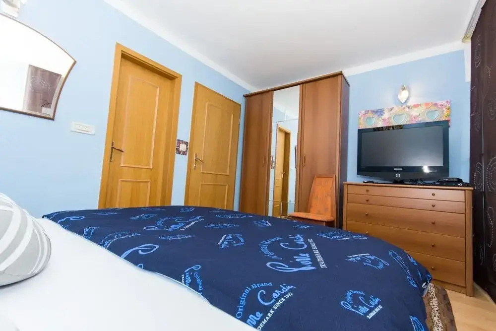 Apartments Mare