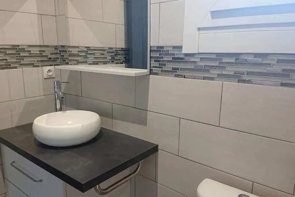 MajorBnB Design apartment near Geneve D2
