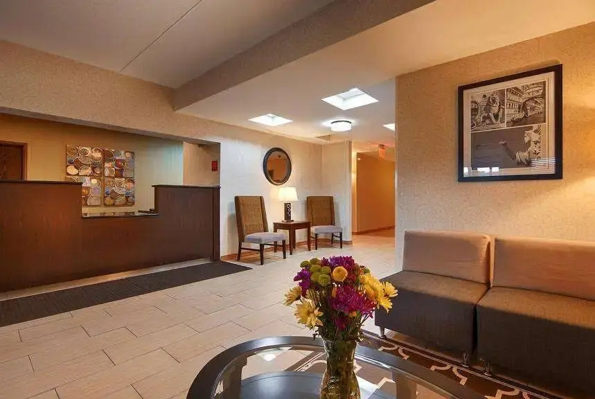 Days Inn by Wyndham Indiana Benjamin Franklin Highway