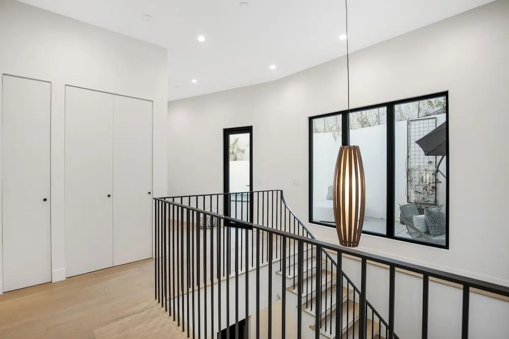 Belden Modern Villa