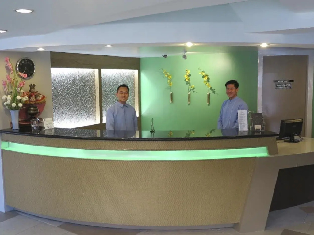 Cebu Century Plaza Hotel