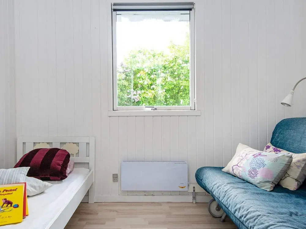 6 Person Holiday Home in Juelsminde