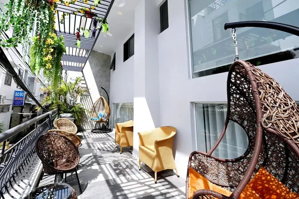 Ten Dollars Hotel