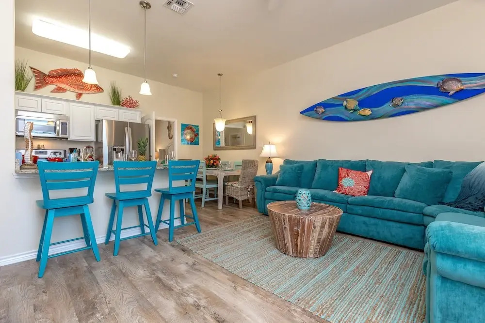 Oceanview End Unit Townhome by RedAwning