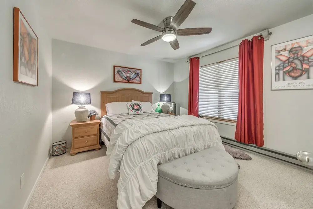 Cloudcroft Townhome on Golf Course w/ Deck!