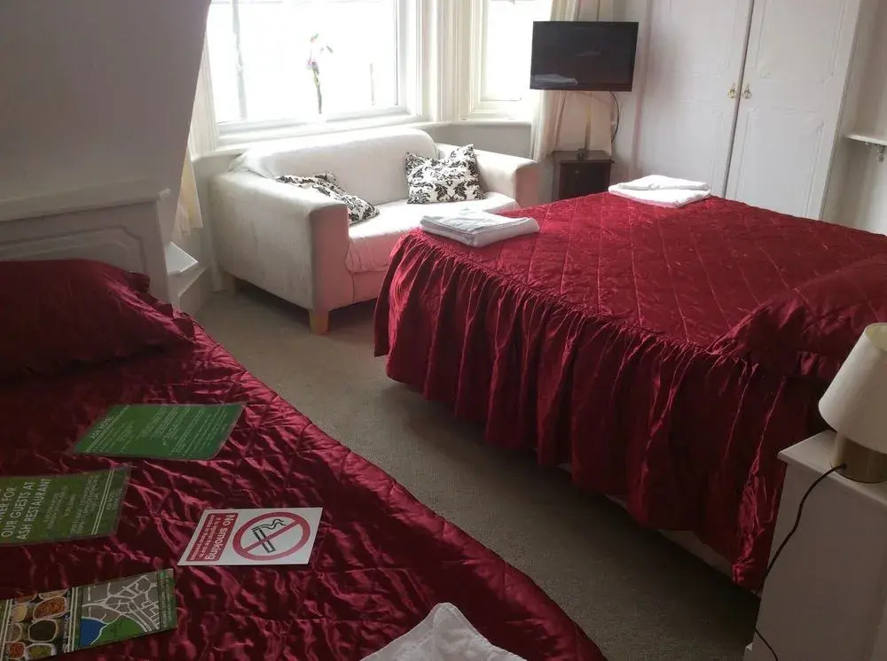 Ash Hotel B&B