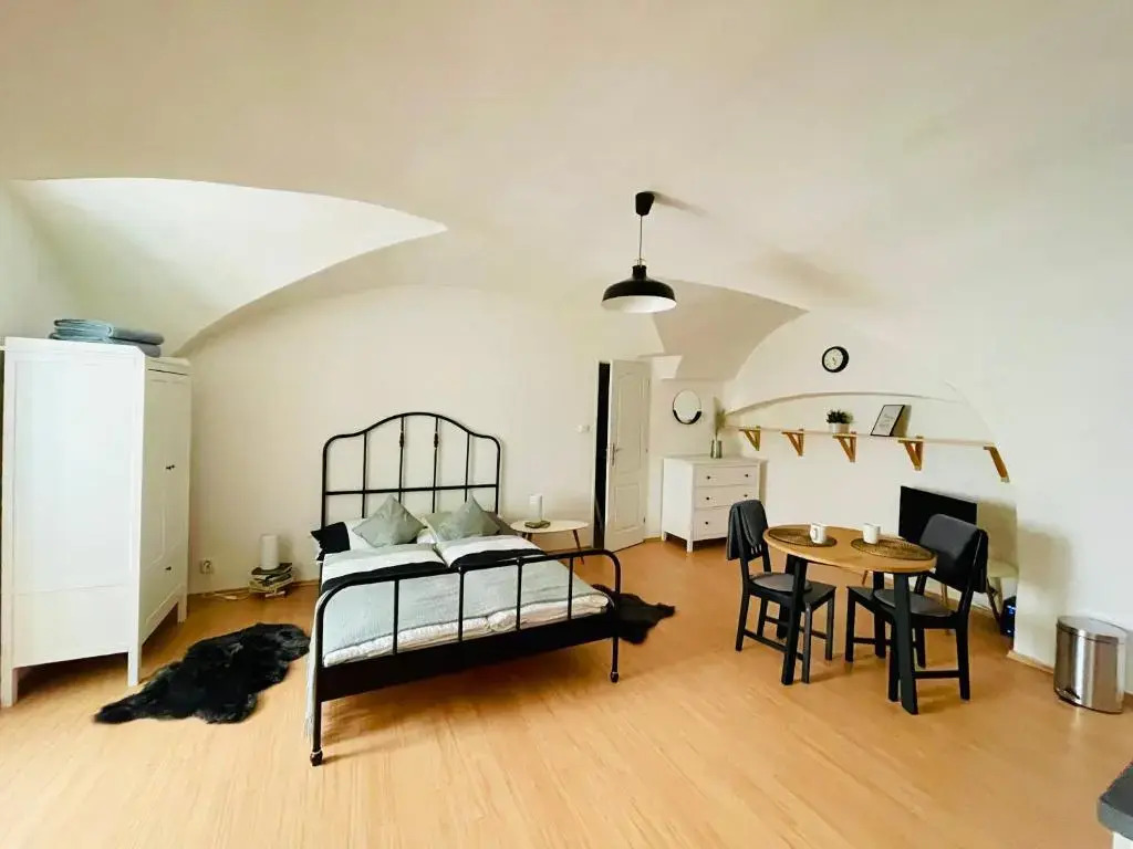 Studio Nicolas II Prague