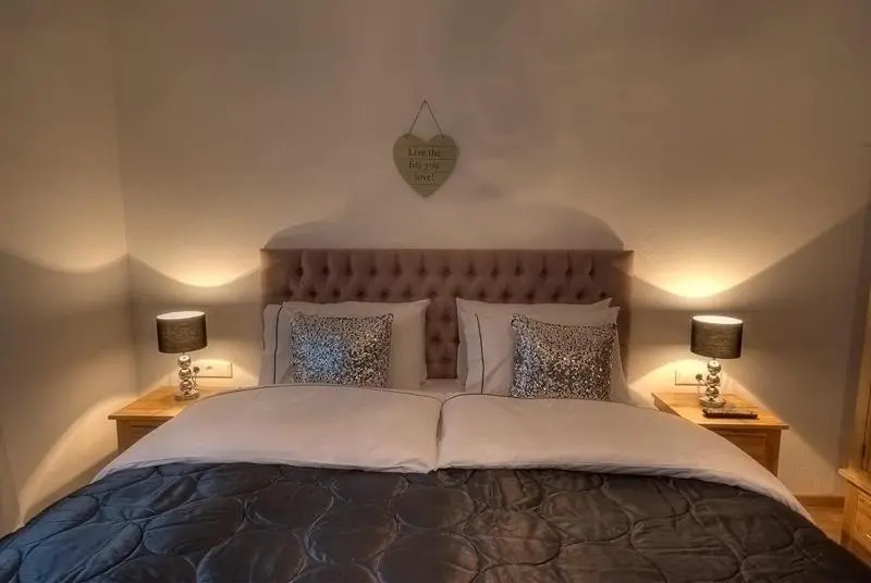 Chalet Apartment Ski and Golf by Kaprun Rentals