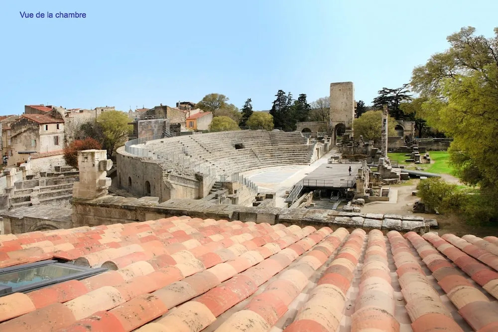 Holiday in Arles -Appartement du Théâtre Antique